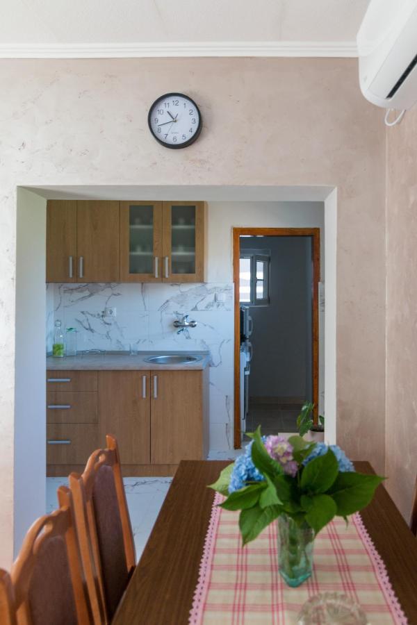 Villa Kuca Za Odmor Dm à Bajina Basta Extérieur photo