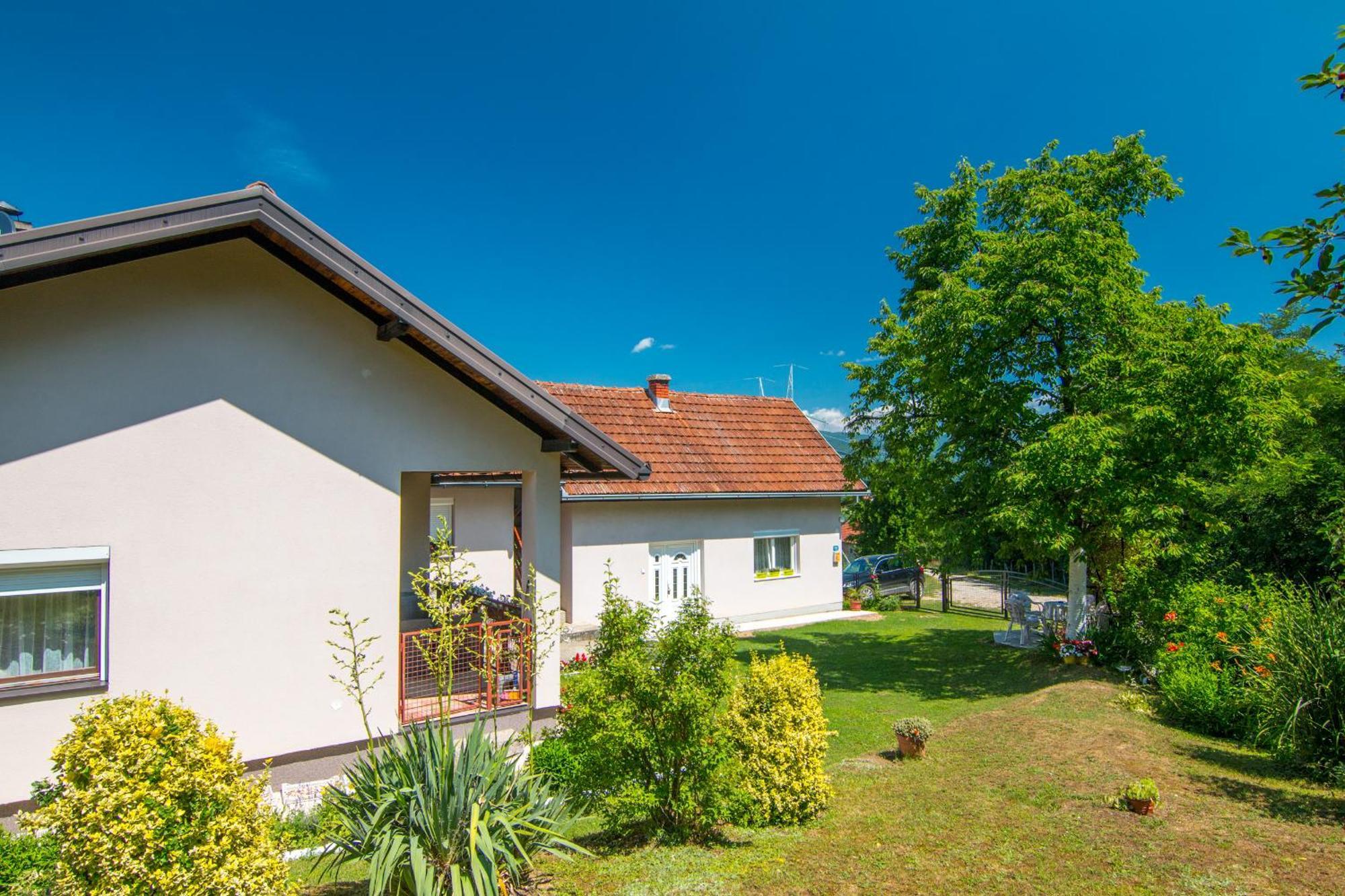 Villa Kuca Za Odmor Dm à Bajina Basta Extérieur photo